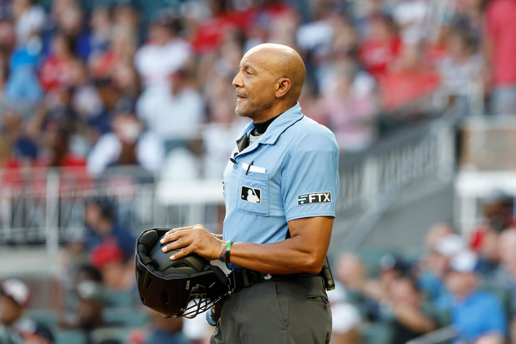 Legendary Bad Umpire CB Bucknor Gets Humiliated By ABS Challenge System