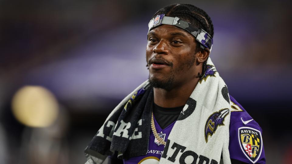 Struggling Ravens Headed For More Trouble As Lamar Jackson Injury Threatens