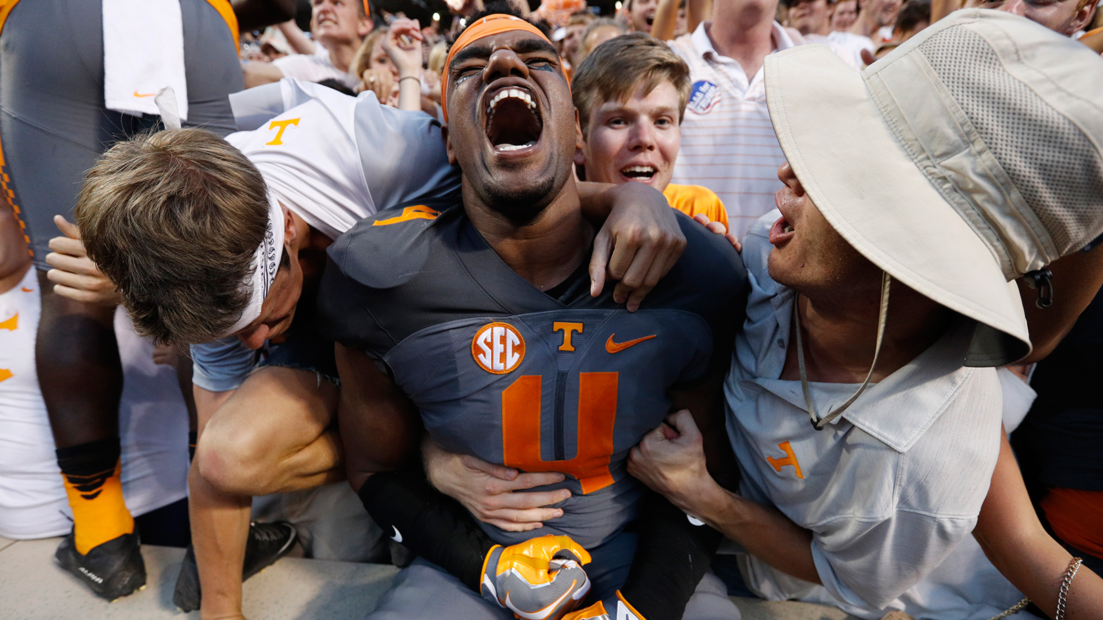 Starting 11: Les Miles Is Out at LSU