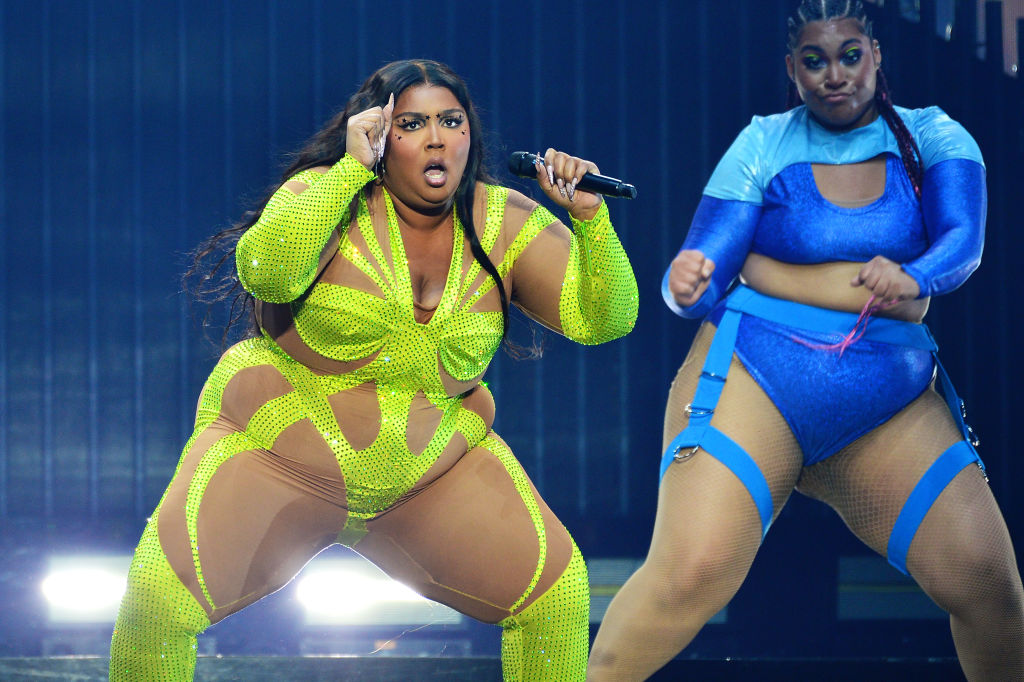 Lizzo Is No Longer A Total Lard-Ass YAASSS QUEEEN Tank After Dramatic Weight Loss