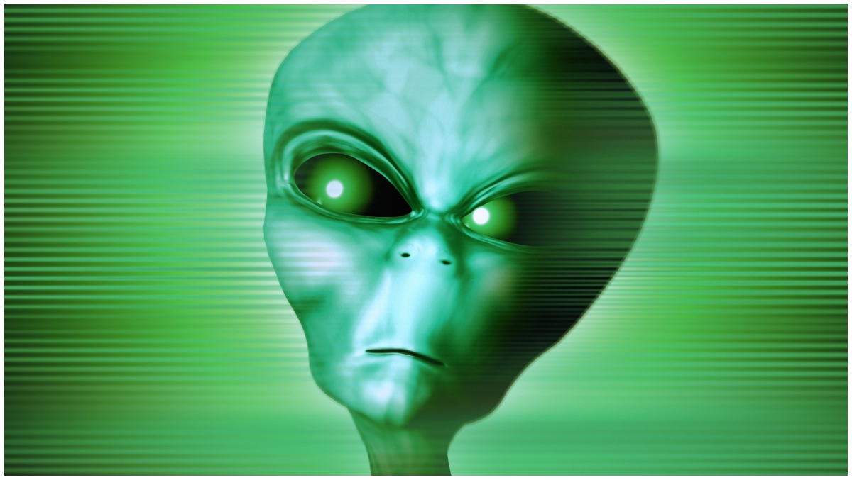 Aliens Crashed In Las Vegas, Shocking 911 Call Claims outkick