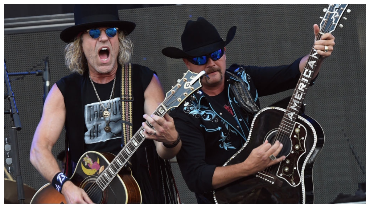 Big & Rich To Debut New College Football Anthem On FOX After ESPN ...