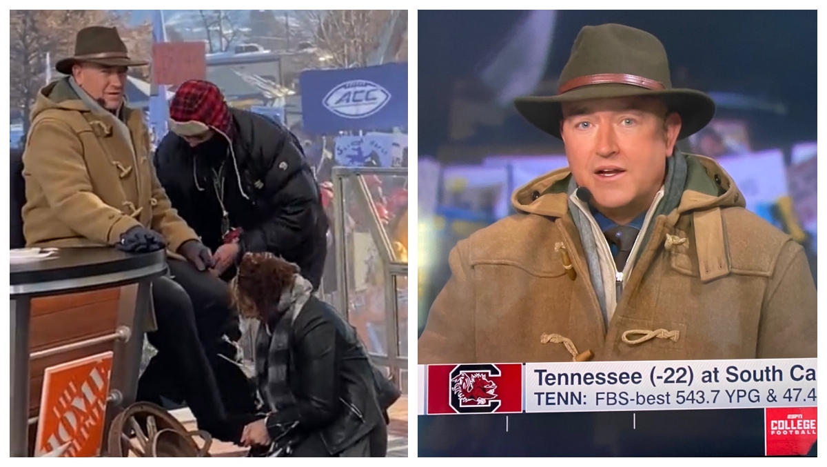 Kirk Herbstreit Apparently Has A Personal Foot Rub Assistant At ESPN