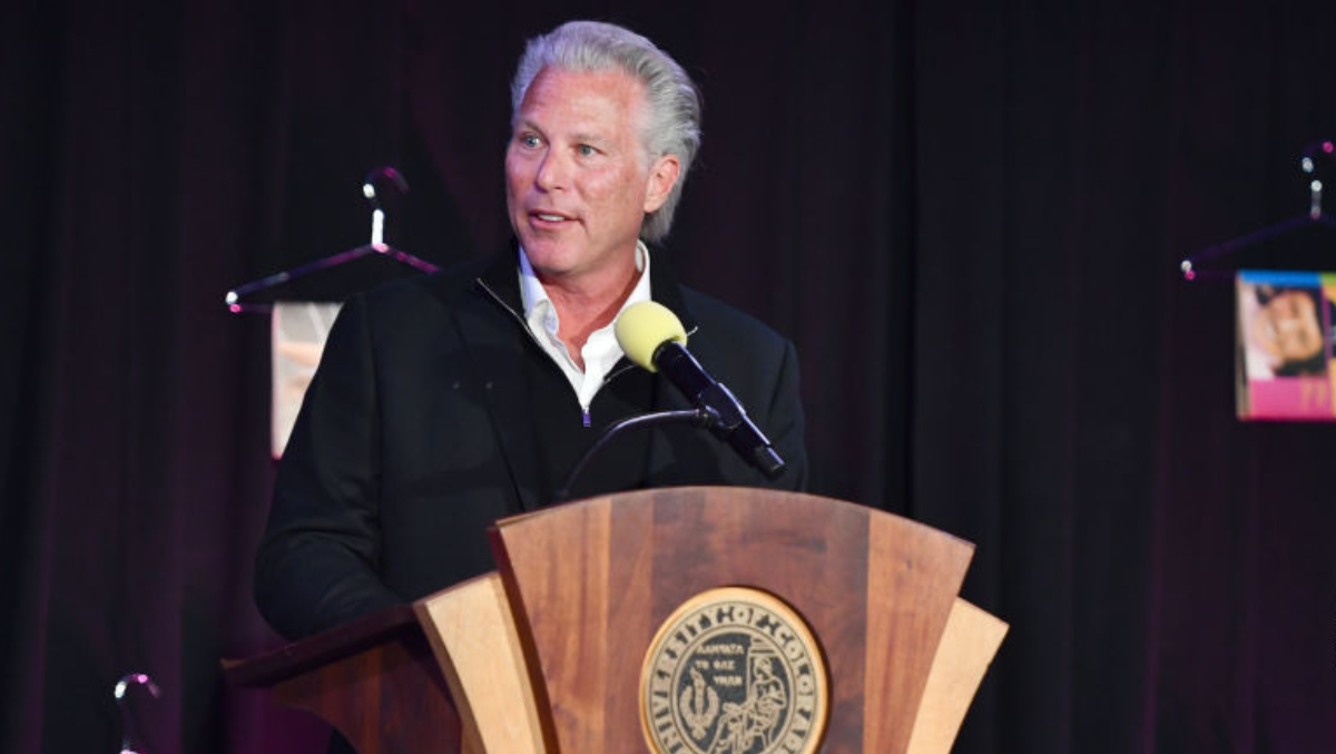 Sports Illustrated Publisher Fires CEO After Posting AI Content By Fake ...