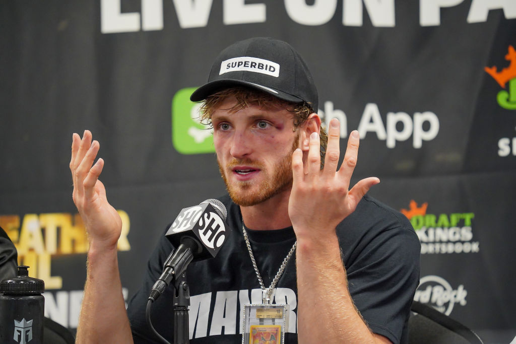 Logan Paul Calls Out Fan After Refusing To Autograph Counterfeit Memorabilia