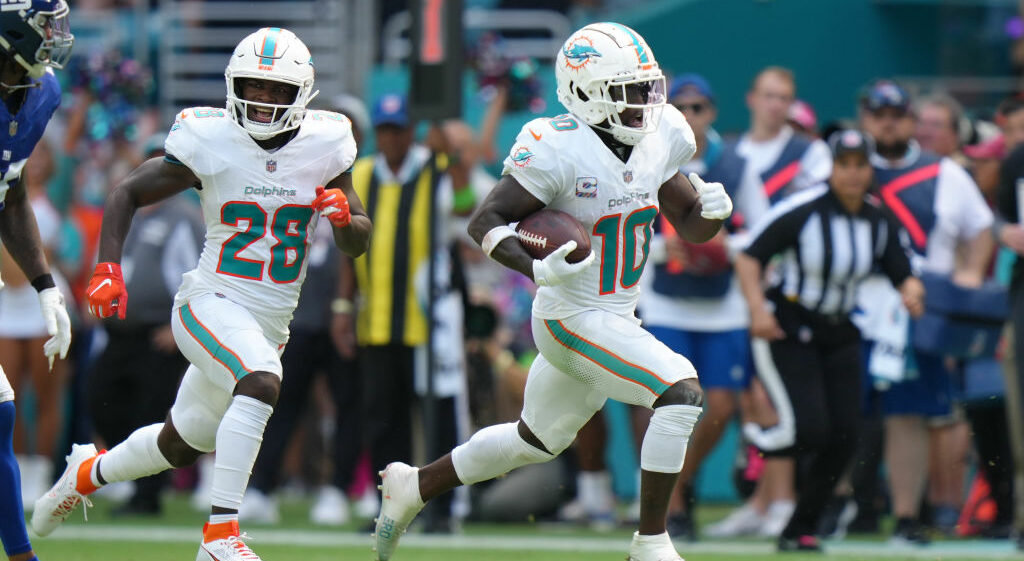 De'Von Achane, Tyreek Hill Hurt For Miami, Dolphins Fans & Fantas