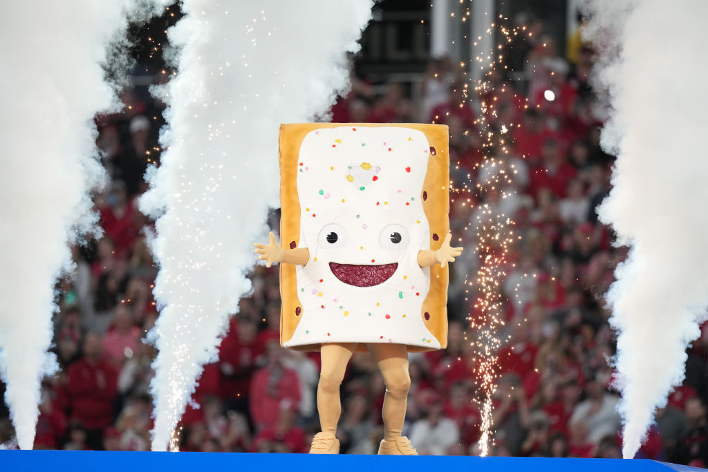 PopTarts Bowl Is Coming Back, How Will They Top The Game's Viral Debut