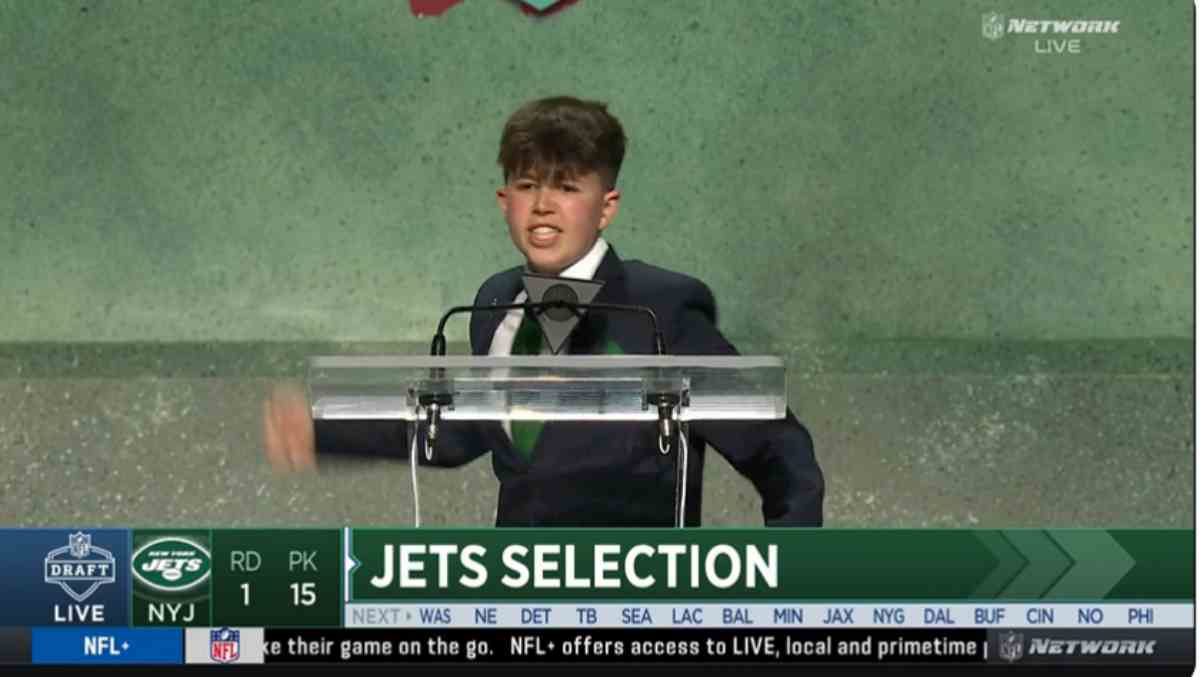 MakeAWish Jets Fan Absolutely Crushes The NFL Draft Last Night OutKick