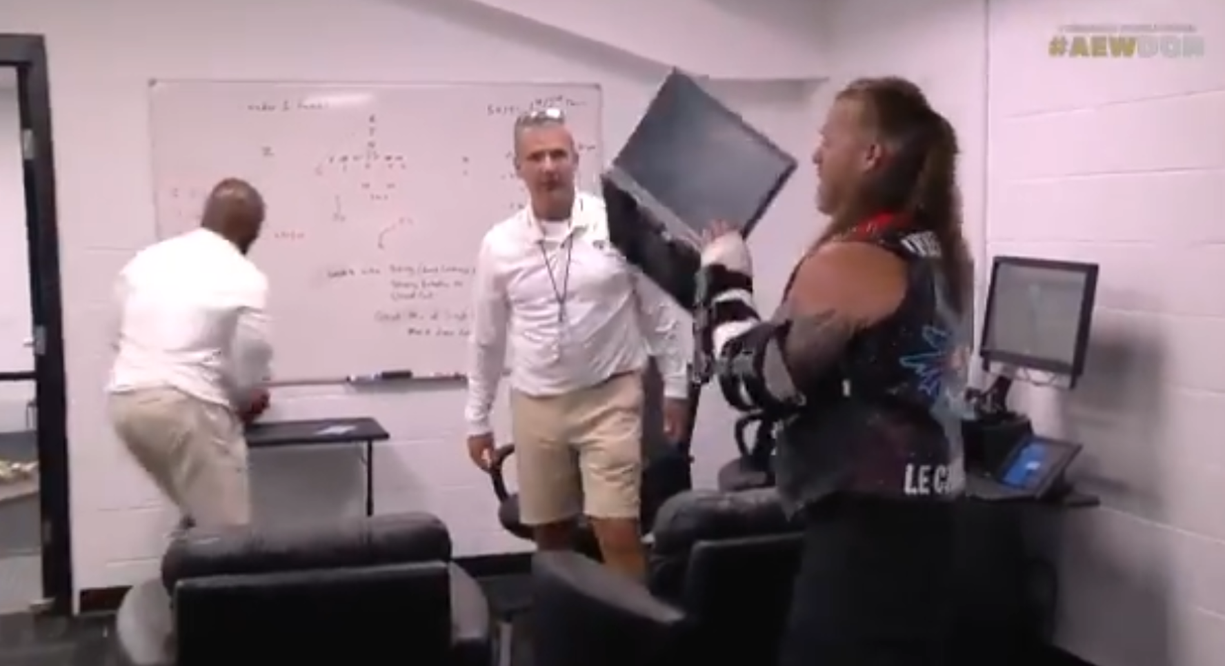 Urban Meyer, Charlie Strong Make Hilarious Cameos In Chris Jericho's ...