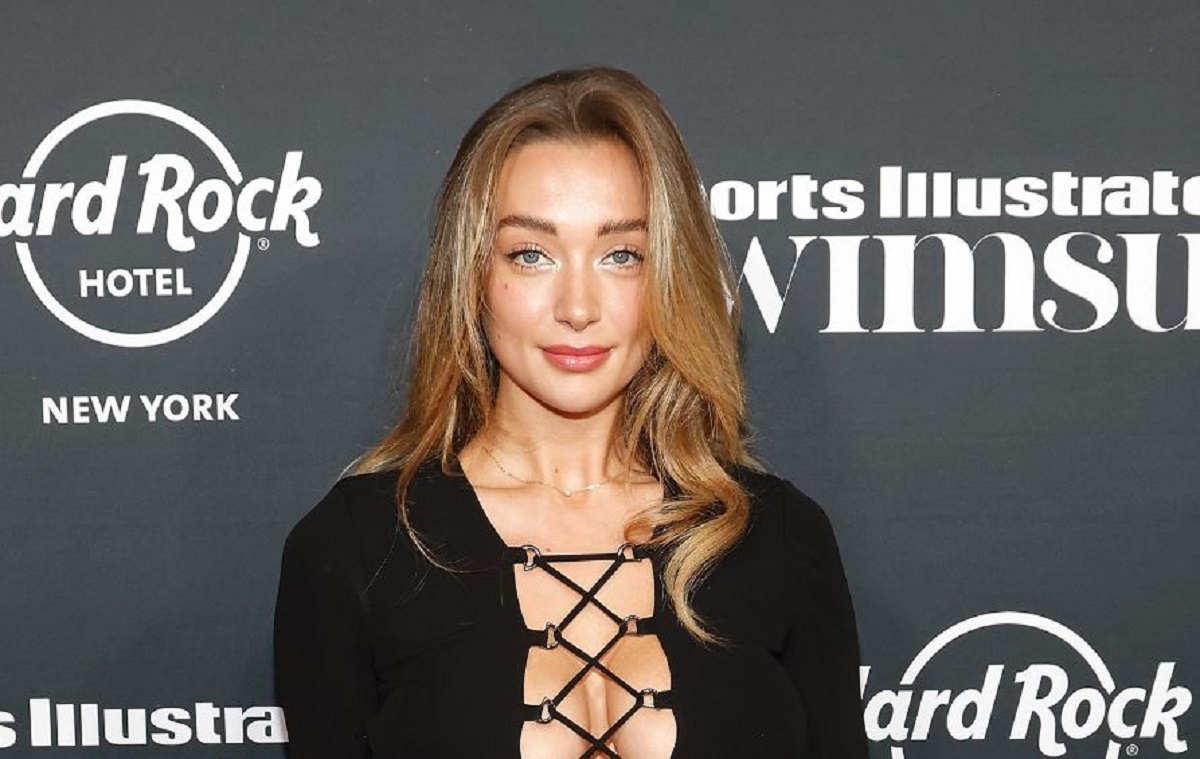 Sports Illustrated Swimsuit Shares First Look At Rising Instagram Star