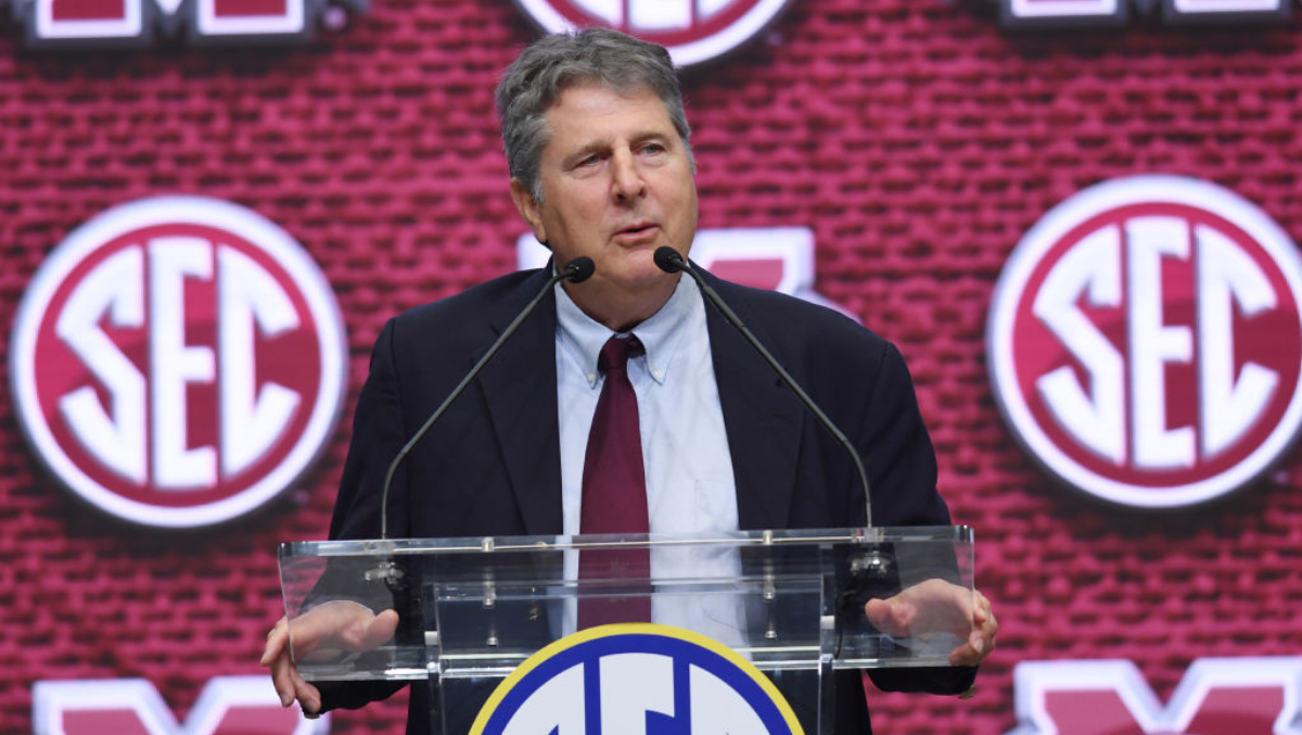 College Football Hall Of Fame Considering Exception For Mike Leach ...