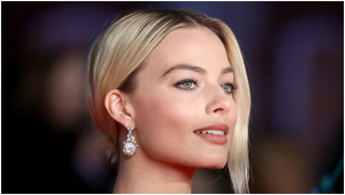 Margot Robbie Recalls Paying Off Mom's Mortgage After Her Success