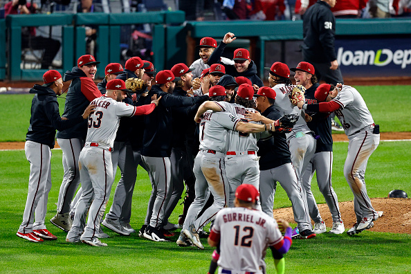 Snakes On A Plane ... To Texas: Arizona Diamondbacks Shut Up ...