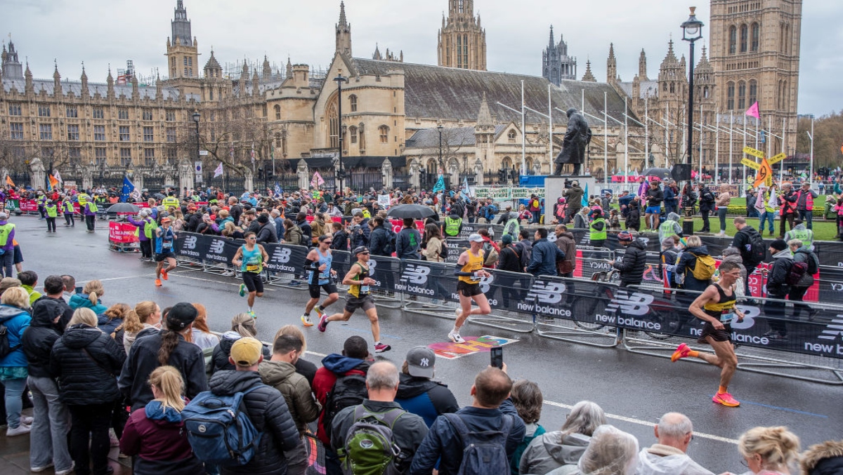 Another Genius Runner Has Been Banned After Using Car To Skip Ahead ...