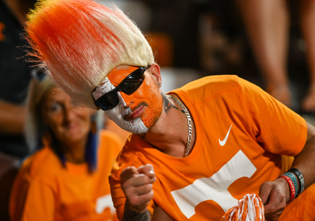 Tennessee Fan Sends Message To Haters After Pitt Diss Track Goes Viral