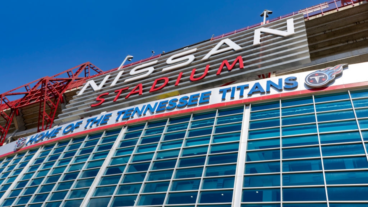 taxpayers-are-spending-a-fortune-to-build-nfl-stadiums-for-billionaires