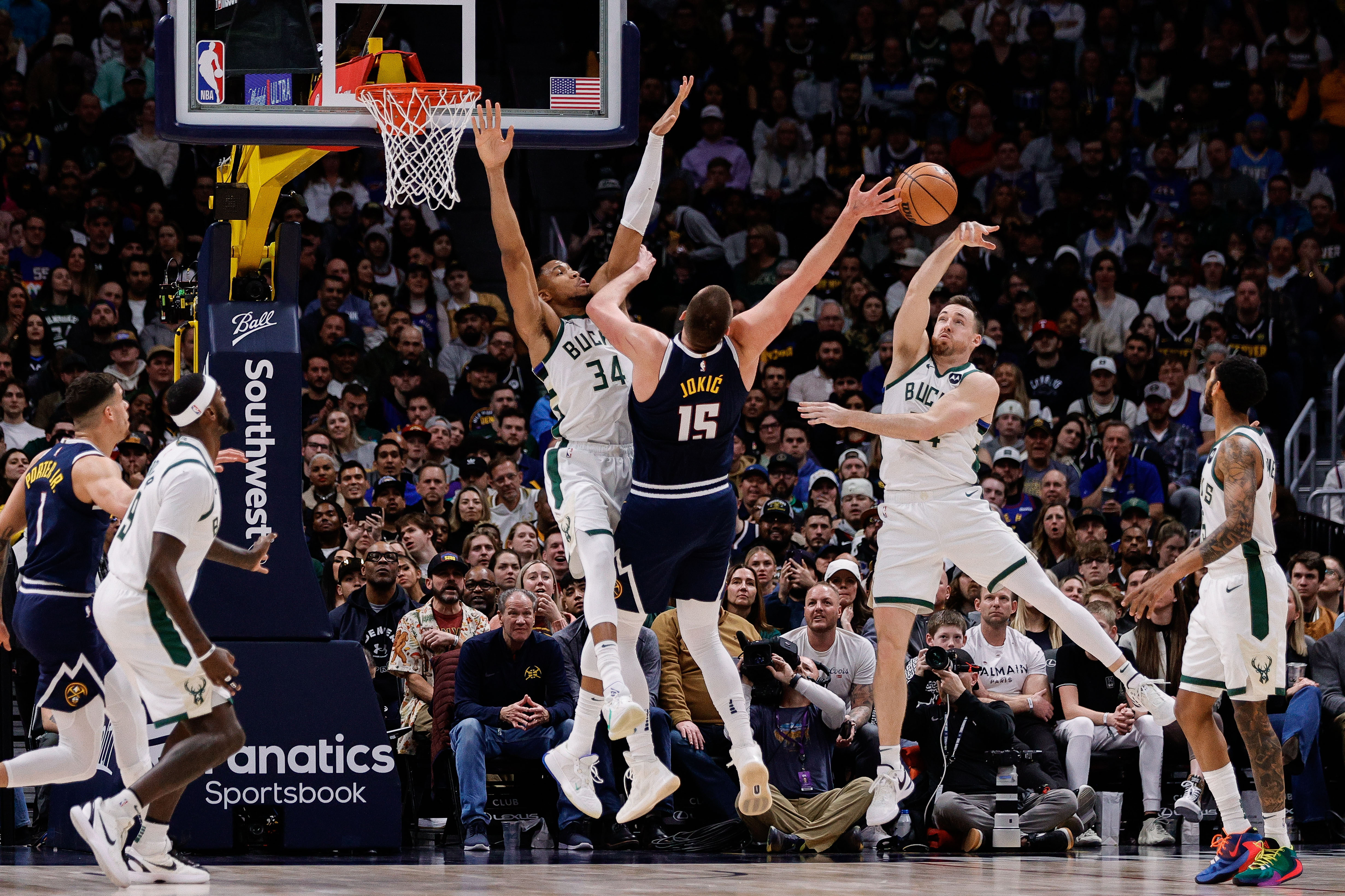 Nuggets-Bucks, Warriors-Jazz Among 3 NBA Monday Best Bets