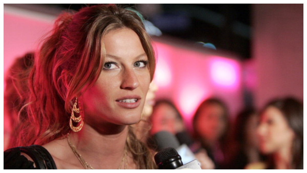 Gisele Bundchen Cries To Police Over Claims Paparazzi Is Stalking Her