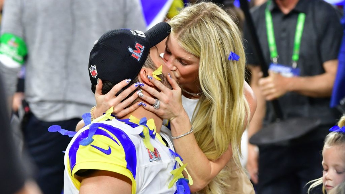 Matthew Stafford's Wife Is Under Fire For Fooling Around With Another ...