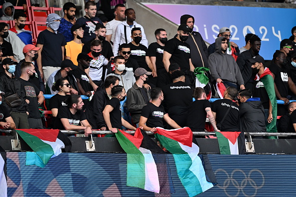 Heil Hitler in Israel soccer match