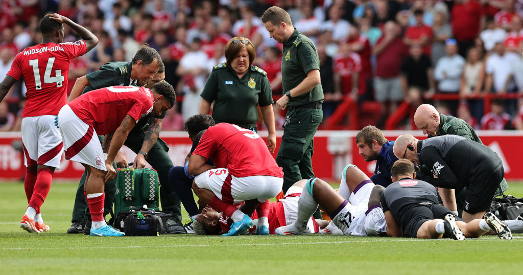 Football star suffers serious ankle injury 7 minutes into the season: VIDEO