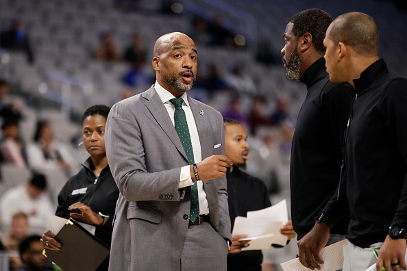 USF Basketball Coach Amir Abdur-Rahim Dies at 43