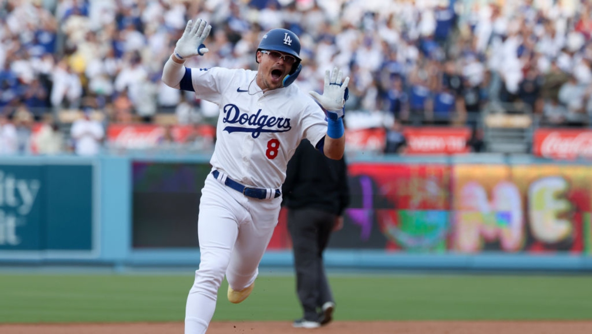 Kiké Hernandez drops a huge F-bomb after making sure he appears on live TV