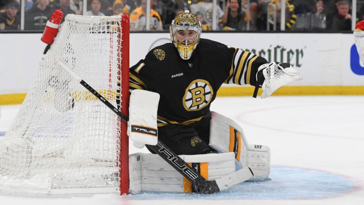 Jeremy Swayman Contract Dispute Continues with Bruins