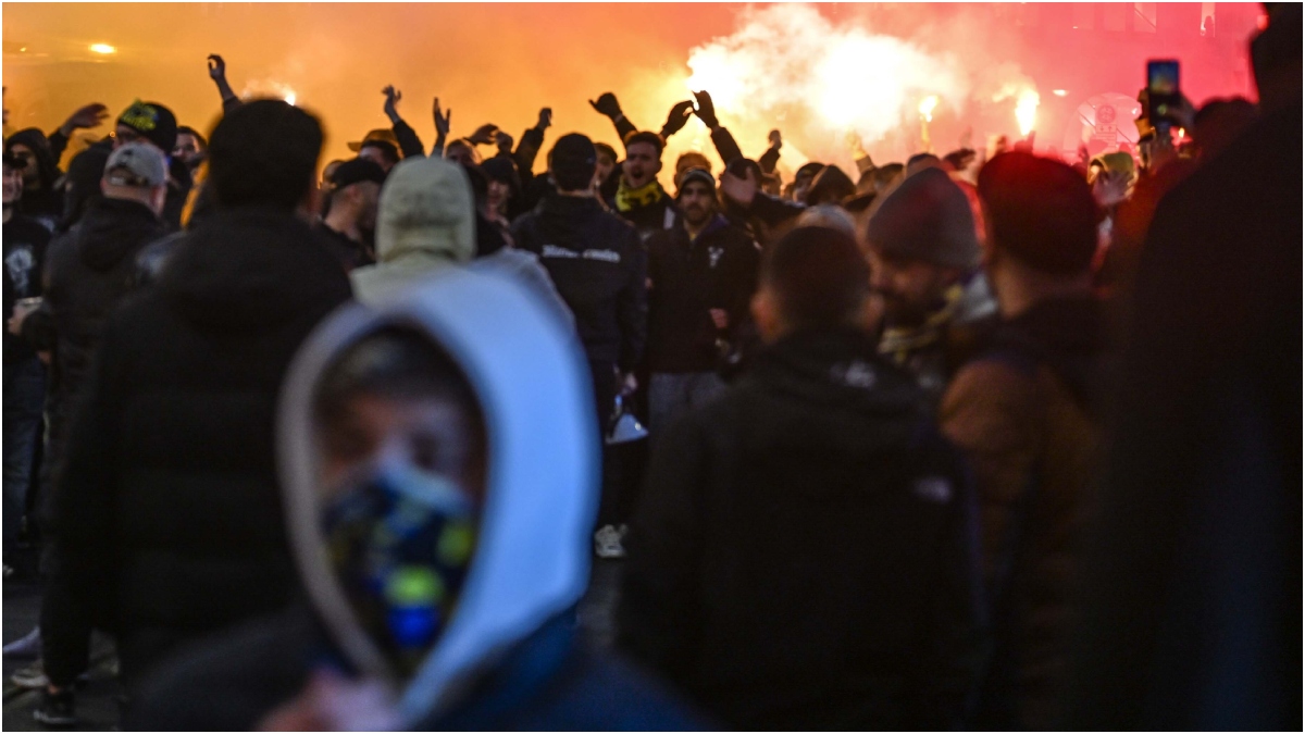 Maccabi Tel Aviv Soccer Fans Attacked In Amsterdam: WATCH | OutKick