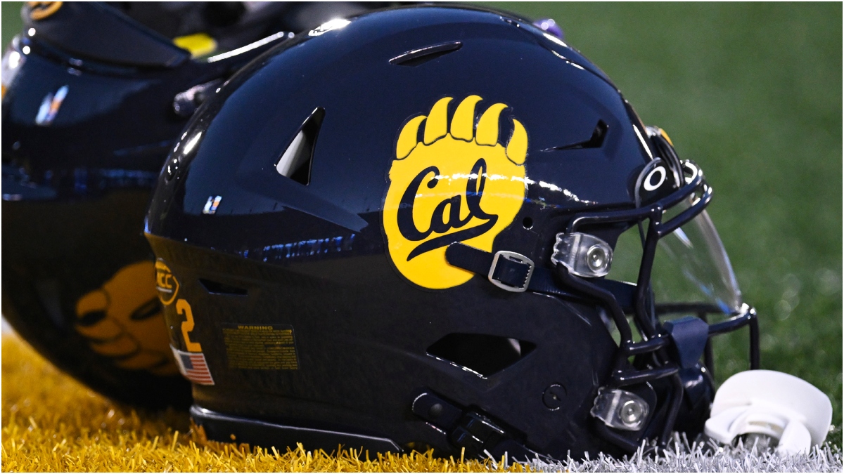 cal berkeley football helmet California Golden Bears Riddell Speed Display Its a must Cal Staffer Obliterates Guy Trying