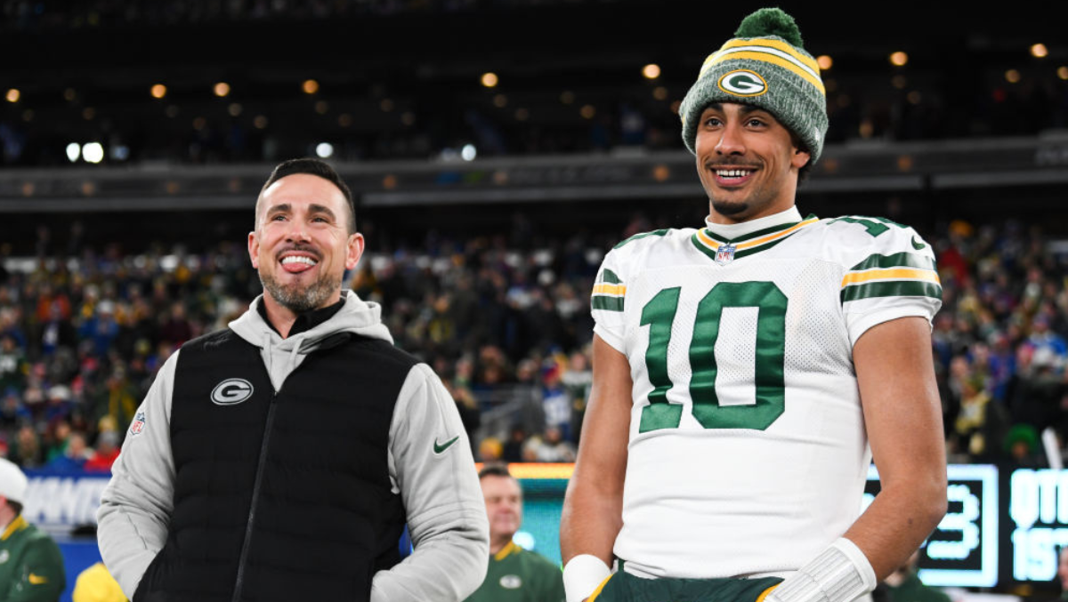 Packers Lose to Lions, Coach Defends Love