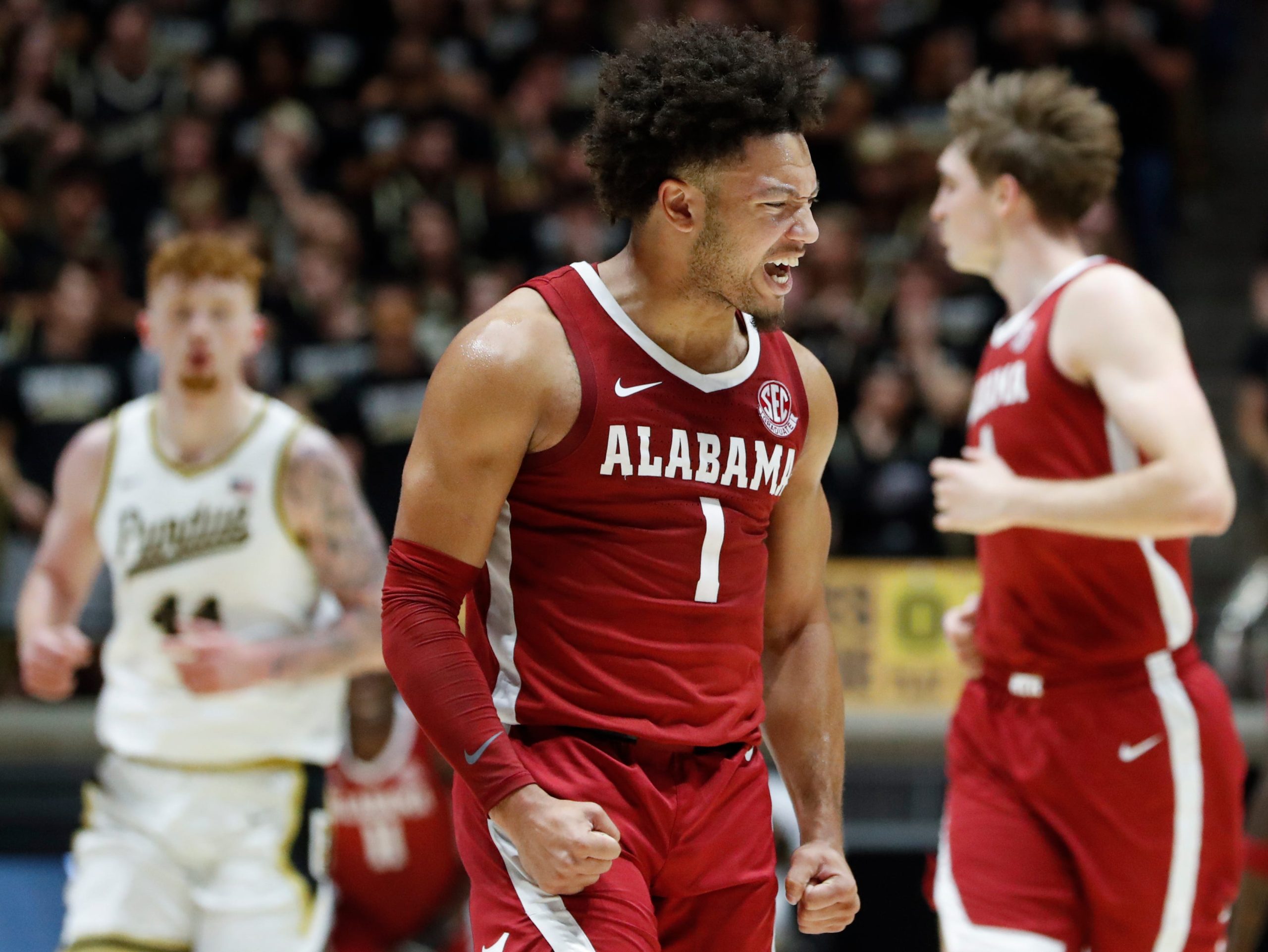 No. 2 Alabama Defeats Texas 103-80, Prepares for Showdown Against Auburn