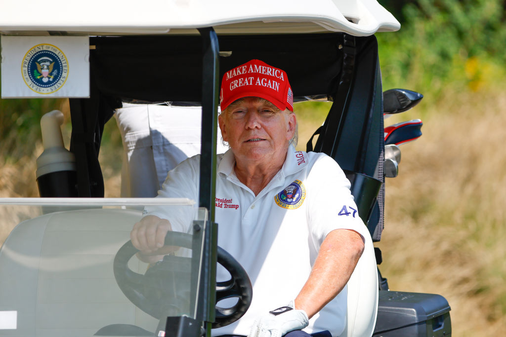 Donald Trump Is Releasing A Mobile Golf Game That Includes Some Electric Commentary From The Man Himself