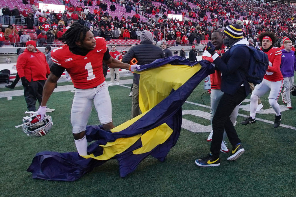 Big Ten Fines Ohio State, Michigan For Postgame Fight That Involved