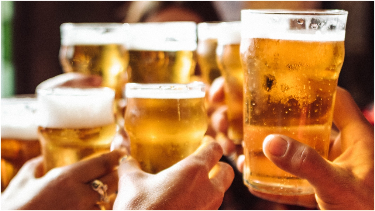 Montana Bar Goes Viral With Sign Slamming Rude Zyn Users | OutKick