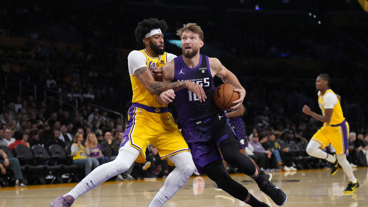 Fading Two Of The NBA’s Two Biggest Franchises (Celtics, Lakers) Thursday