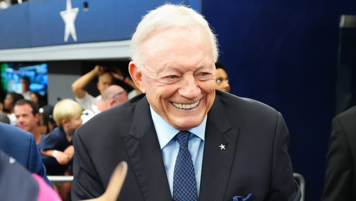 Jerry Jones Reacts To Unhappy Cowboys Fans With Talk Of 'Smiles & Glory ...