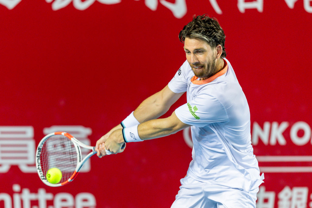 Tennis Star Cameron Norrie Hits Female Fan With Racket During Match In Wild Scene