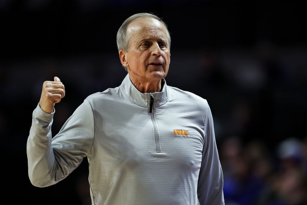 Tennessee Coach Benches Leading Scorer Chaz Lanier