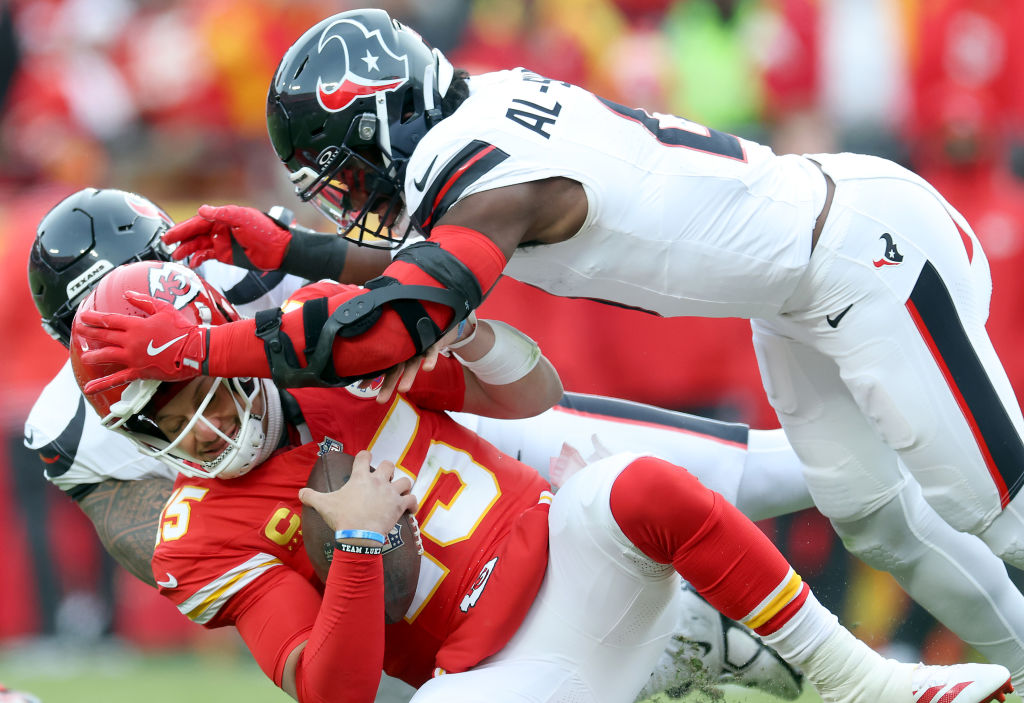 NFL Will Visit Quarterback Slides On Replay Assist As Possible Patrick Mahomes Rule Addition