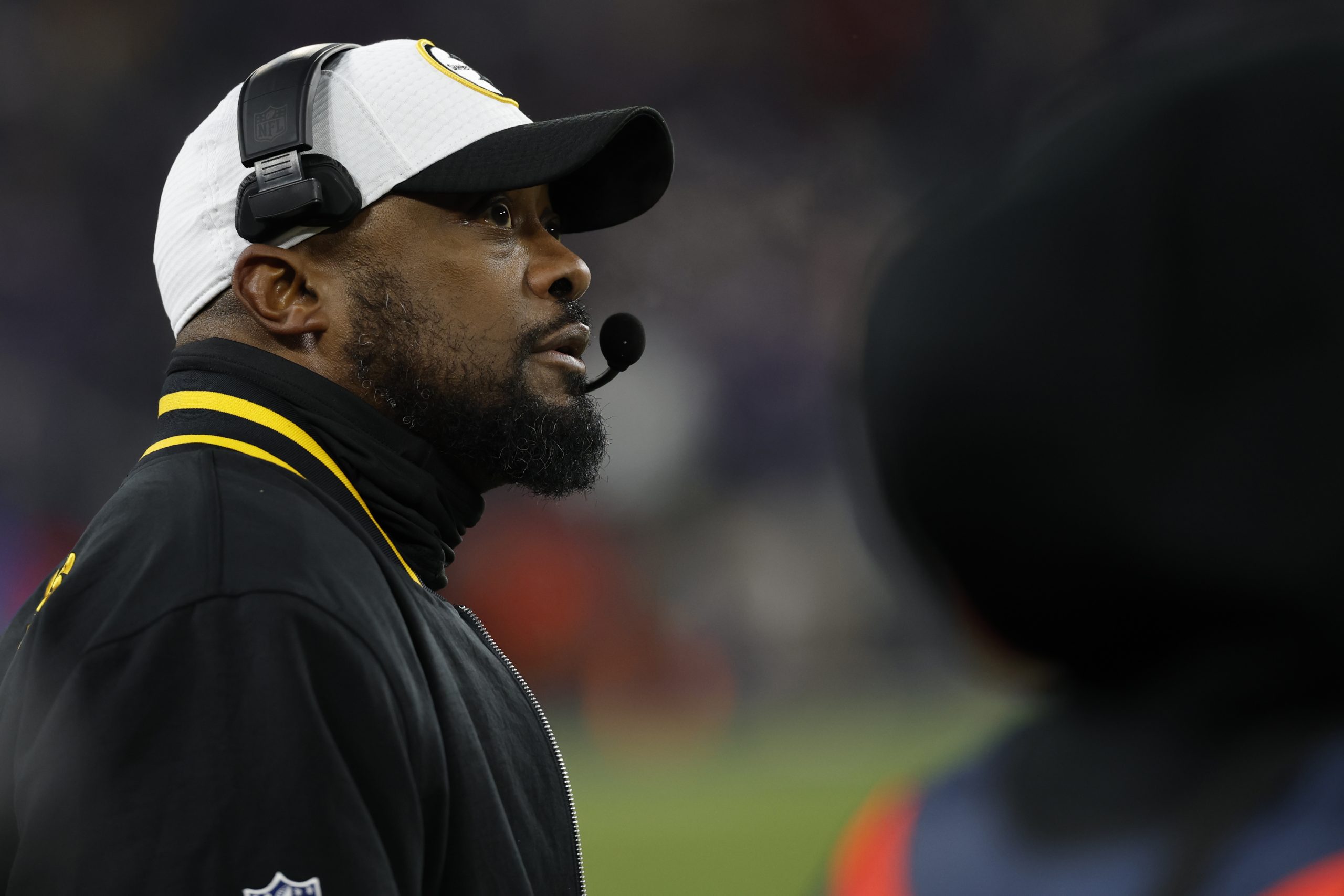 Chicago Bears Pursue Trade for Steelers Coach Tomlin