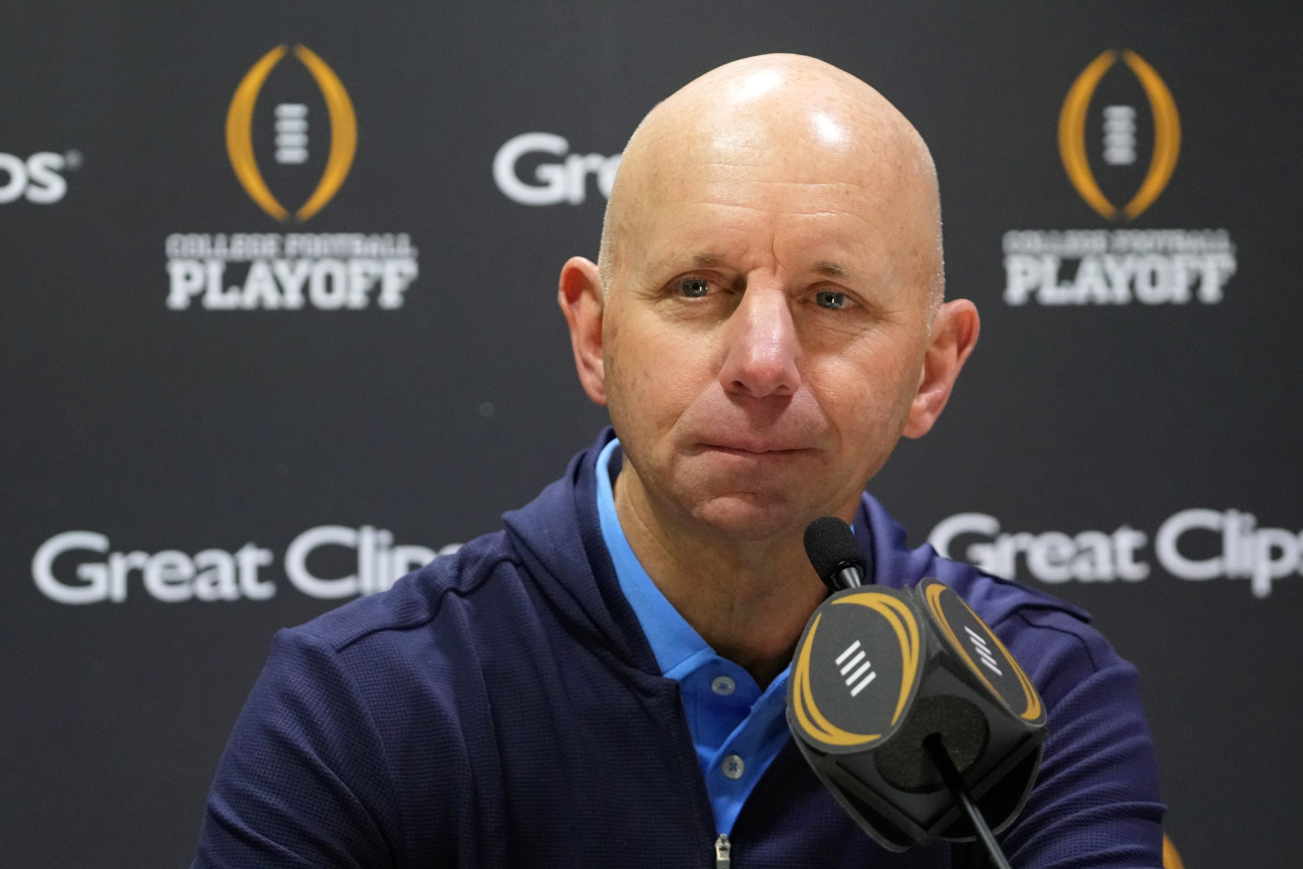 ESPN Is Making A Mistake By Letting Sean McDonough Resume Calling Hockey Games