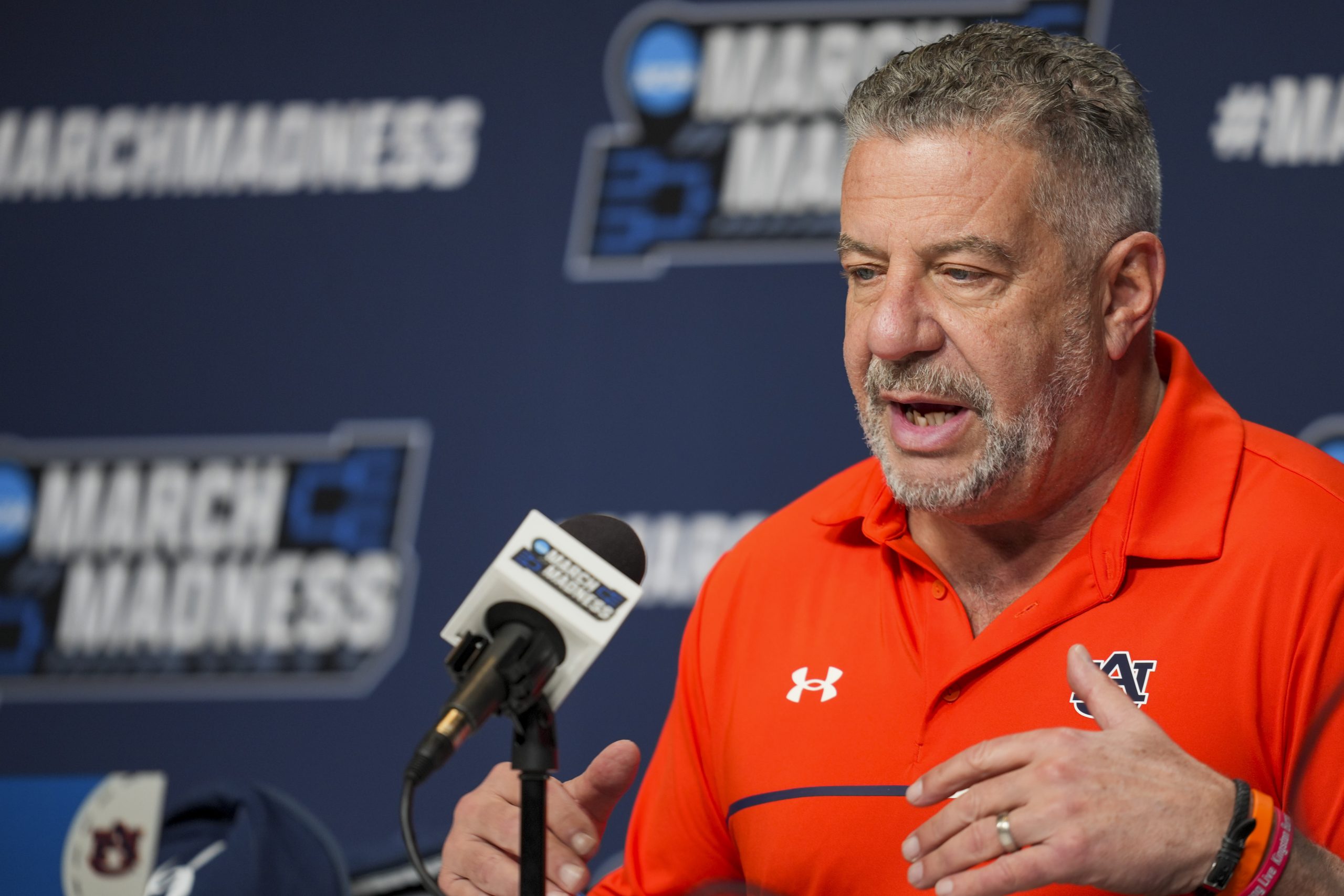 Auburn's Bruce Pearl Uses NCAA Tournament Platform To Advocate For The Release Of Hostage Edan Alexander