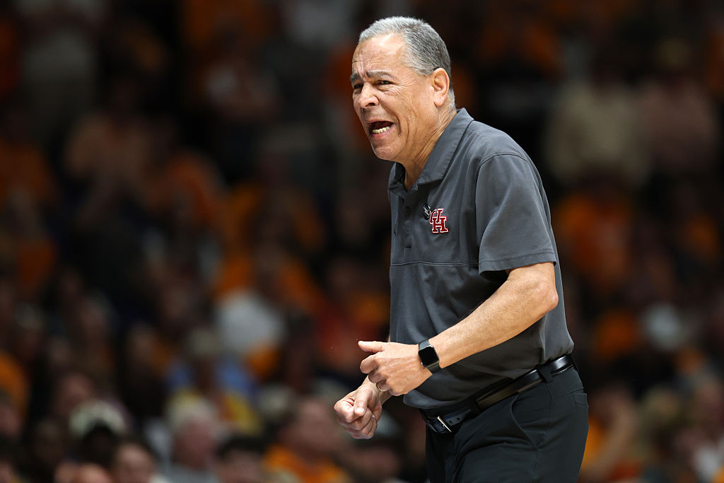 Houston Coach Kelvin Sampson Says Athletic Department Is 'Poor'