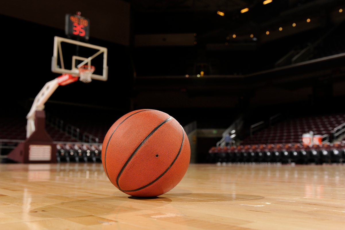 Ohio High School Basketball Playoff Game Features Brutal Punch Below The Belt, No Ejection