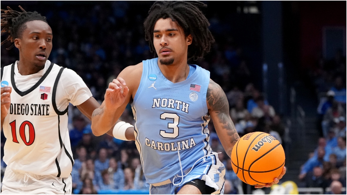 North Carolina Blowout Win Sparks Hilarious Tweets After Controversial Bid