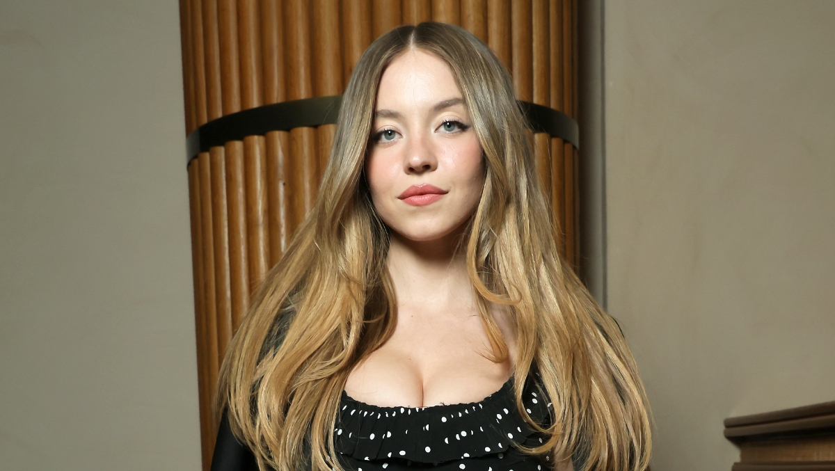 Sydney Sweeney Fuels Breakup Rumors with Fiancé