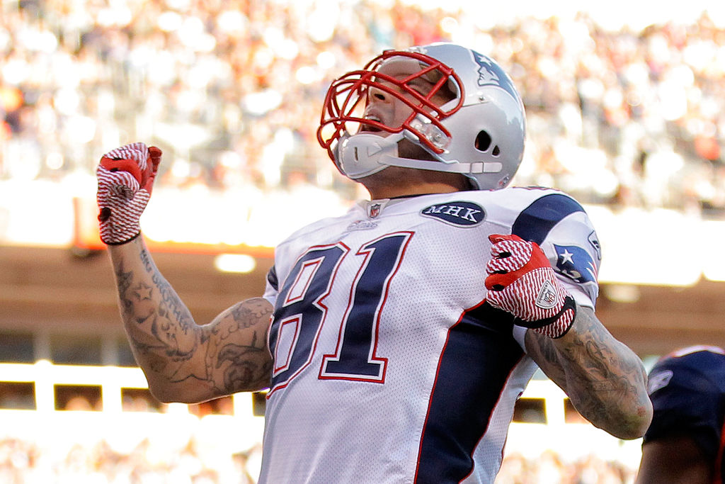 Horny Aaron Hernandez Allegedly Pleasured Himself During Patriots Team Meetings