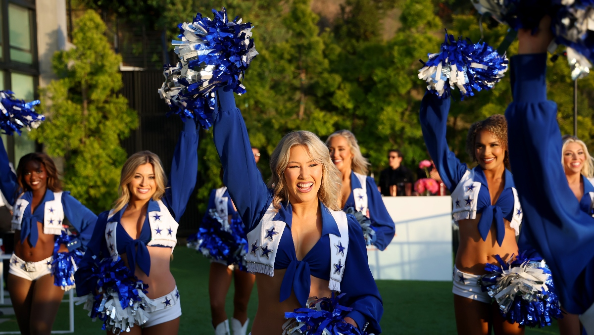 Dallas Cowboys Cheerleaders Invade Austin In Bikinis For A Couple Of Bachelorette Boat Days