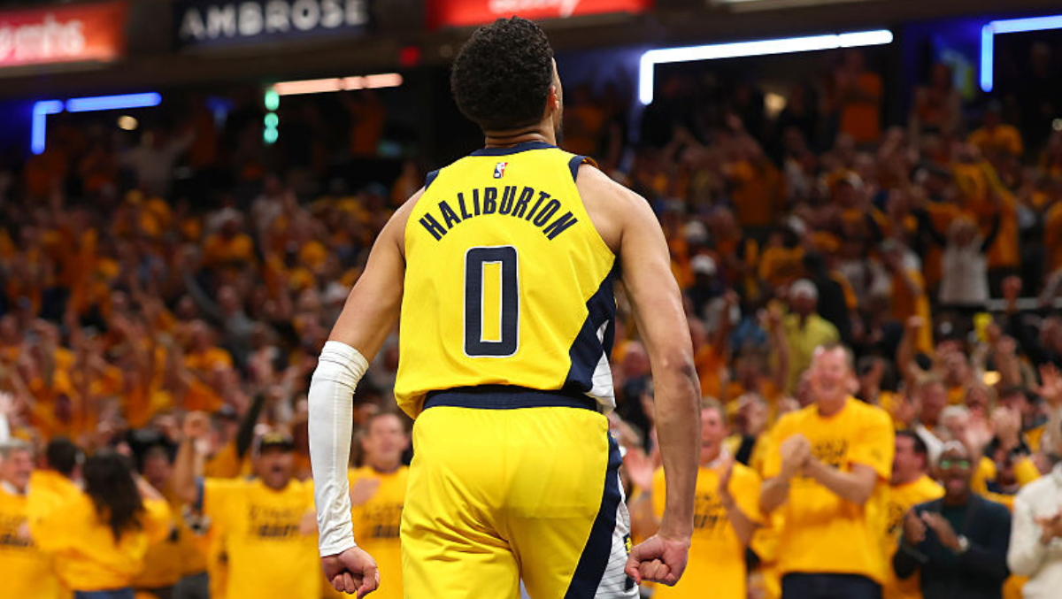 Pacers, Indy Fire Department Team Up To Welcome Fan Who Was Harassed By Knicks Fans